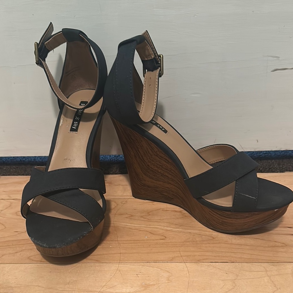 Chic Blue Wedge Sandals
